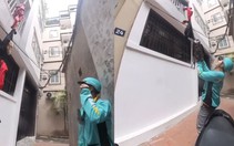 Shipper ngẩn ngơ với cách nhận hàng độc lạ của thanh niên có vợ