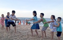 Tuổi thơ rạng rỡ khi có những người dì kề bên