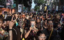 Cảnh báo lây lan COVID-19 dịp Tết Songkran té nước tại Thái Lan