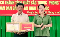 Hung thủ sát hại 2 người bị tài xế xe ôm chở vào đồn công an