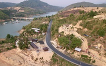 Để loạt nhà 'săn view' mọc trái phép, xã bị phê bình