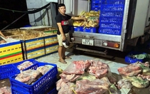 Ba người thu gom heo bệnh, heo thối làm giò chả cung ứng suất ăn công nghiệp, cơ sở ăn uống