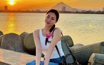 Hoa hậu Lương Thùy Linh check-in kè chắn sóng, du khách cũng rần rần