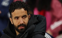 Lãnh đạo Man United cảnh cáo HLV Amorim khi liên tục chỉ trích cầu thủ