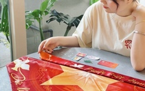 Những sản phẩm 'đột ngột ra lò' hot rần rần dịp lễ 30-4