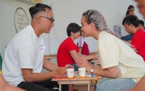 Bên nhau nhiều năm, vẫn vỡ òa khi tìm hiểu cảm xúc của 'nửa kia'