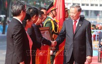 Đảng bộ, chính quyền và nhân dân TP.HCM nhận danh hiệu Anh hùng Lao động