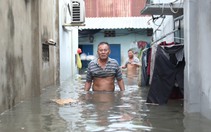 Người dân xóm trọ ở Thủ Đức gượng dậy sau trận mưa  'nhấn chìm' nửa căn nhà