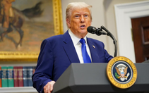 Ông Trump đề xuất tham gia hòa đàm Nga - Ukraine, ngoại giao quốc tế dậy sóng