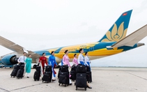 ‘Hành trình ký ức’ tái hiện lịch sử đồng phục tiếp viên Vietnam Airlines