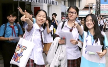 Sáng nay, gần 4.000 thí sinh bước vào kỳ thi lớp 10 đầu tiên ở TP.HCM