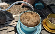 Từ vụ khởi tố chủ thương hiệu cà phê Dạ Thảo, cách nào phân biệt cà phê giả?
