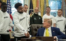 Cầu thủ Juventus 'sượng trân' khi nghe Tổng thống Trump nói chuyện Iran và người chuyển giới