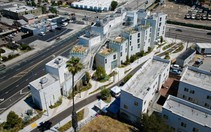 Khám phá nhà ở giá rẻ tại khu đất 'đầy thách thức' ở Los Angeles