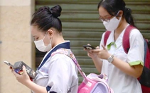 Tôi cấm học sinh dùng điện thoại trong giờ học, thực hiện rất khó khăn