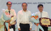 Trường Phổ thông Năng khiếu tri ân thầy Lê Bá Khánh Trình và thầy Nguyễn Thanh Hùng