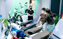 Nhộn nhịp tìm mua xe máy điện ở TP.HCM