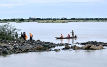 Nam công nhân mất tích khi bơi trên sông Ba