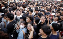 Hàng ngàn người chờ nhận vé 'Việt Nam trong tôi concert'