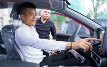 VinFast bàn giao lô xe Limo Green đầu tiên