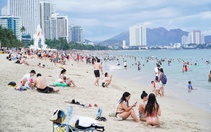 1 tuần, 4 du khách tử vong do đột quỵ khi tắm biển, hồ bơi ở Khánh Hòa
