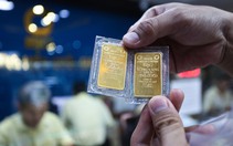 Cuối tuần, giá vàng miếng SJC giảm thêm 300.000 đồng/lượng