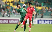 Căng thẳng ở trận CLB Công An Hà Nội - Beijing Guoan, khán giả ném chai lọ xuống sân