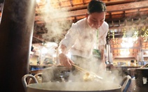 Nổi lửa Đi tìm người nấu phở ngon năm 2025