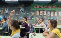17.000 trẻ em Ukraine khai giảng năm học mới dưới lòng đất