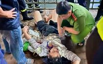 Cứu người đàn ông rơi từ cầu Calmette xuống rạch Bến Nghé