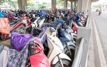 TP.HCM: Bãi giữ xe ở nhà ga metro số 1 thường xuyên 'cháy chỗ'