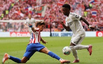 Vinicius đáp trả sau khi bị nói Mbappe giỏi hơn mình