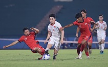 U23 Việt Nam - U23 Singapore (hiệp 1) 0-0: U23 Việt Nam gia tăng sức ép