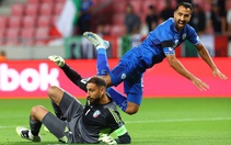 Trọng tài 'cứu' Donnarumma khỏi sai lầm ngớ ngẩn