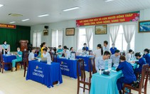 Long Châu tiêm phòng cúm bảo vệ sức khỏe cho cán bộ y tế Bệnh viện Y học cổ truyền Đồng Tháp