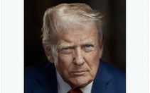 Ông Trump gây sốc khi đăng ảnh tự xưng là 'quyền tổng thống' Venezuela