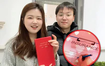 Mua 'bảo hiểm tình yêu' giá 28 USD lúc mới yêu, 10 năm sau cưới cô gái nhận được đến 1.400 USD
