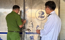 Tạm giữ phó trưởng trạm giám sát tàu cá và kiểm dịch vì nhận hối lộ của Đồ hộp Hạ Long