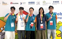 SV ĐH Kinh tế TP.HCM đoạt giải nhì cuộc thi lập trình robot 2026 tại Singapore