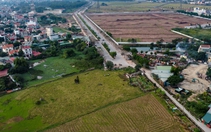 Đường trăm tỉ ở Hà Nội thành 'đường cụt' vì vướng giải phóng mặt bằng, xã hứa sẽ cưỡng chế