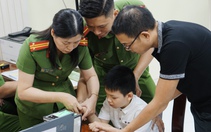 Đưa thiết bị đến tận nhà cấp căn cước cho trẻ khuyết tật