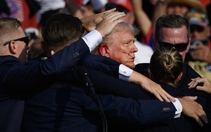 Tổng thống Trump không hề nói tai 'tự mọc lại' sau vụ ám sát hụt
