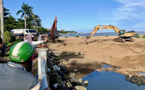 Sau nhiều năm xuống cấp, kè cửa biển Tuy Hòa được sửa chữa