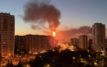 Mỹ buộc Ukraine không được tấn công nhà máy lọc dầu Nga