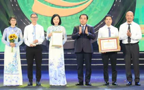Hà Nội trao Giải báo chí Phát triển văn hóa và xây dựng người Hà Nội thanh lịch, văn minh