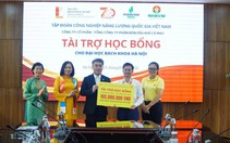 Học bổng ‘Hạt Ngọc Mùa Vàng’ đến với sinh viên Bách khoa Hà Nội