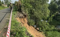 Sạt lở 50m đường 455 ở xã Bình Mỹ, TP.HCM, nguy cơ sạt lở thêm khi mưa lớn