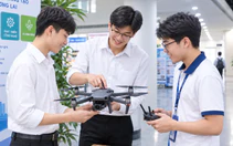 Hàng chục ngàn sinh viên bỏ học giữa chừng: Các trường lý giải gì?