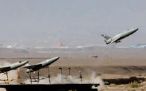 Iran công bố chương trình drone mới, nâng cấp drone Arash lên đầu đạn 100kg