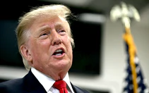 Tin tức thế giới 25-10: Ông Trump đi bỏ phiếu sớm; Ông Obama chỉ trích ông Trump nặng nề